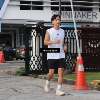 Runner Photo 7786532