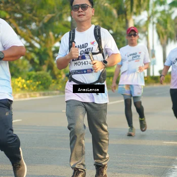 Runner Photo 7786551