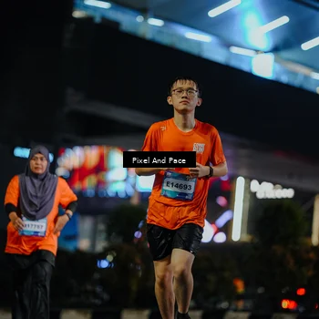 Runner Photo 7786566