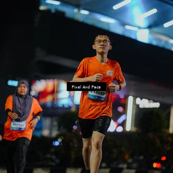 Runner Photo 7786569