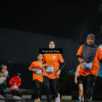 Runner Photo 7786578
