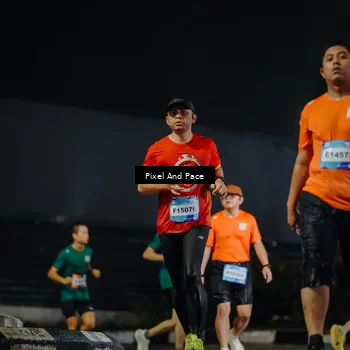 Runner Photo 7786580