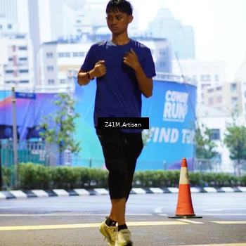 Runner Photo 7786610