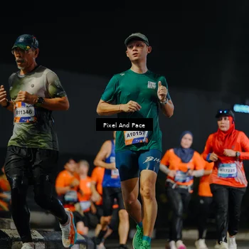 Runner Photo 7786616
