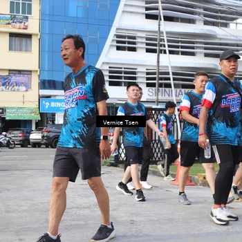 Runner Photo 7786620