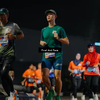 Runner Photo 7786625