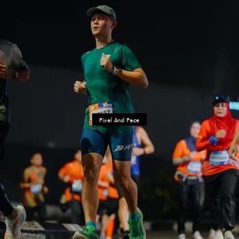 Runner Photo 7786633