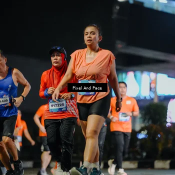 Runner Photo 7786639