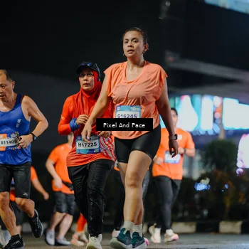 Runner Photo 7786647