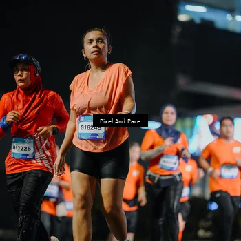 Runner Photo 7786651