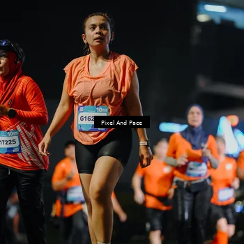 Runner Photo 7786656