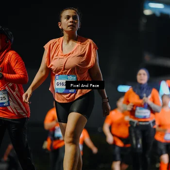 Runner Photo 7786657