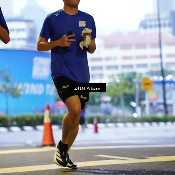 Runner Photo 7786665