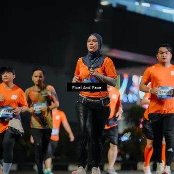 Runner Photo 7786667