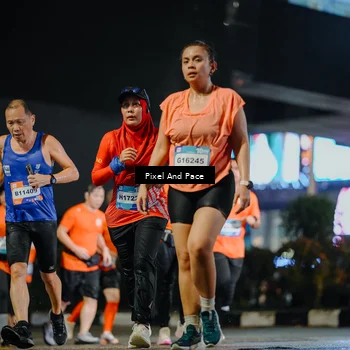 Runner Photo 7786681