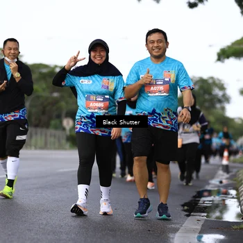 Runner Photo 7786687
