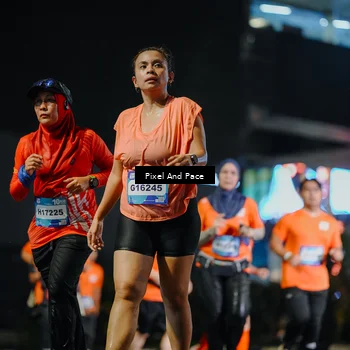 Runner Photo 7786723