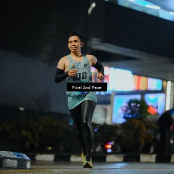 Runner Photo 7786751