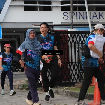 Runner Photo 7786764