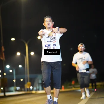 Runner Photo 7786775