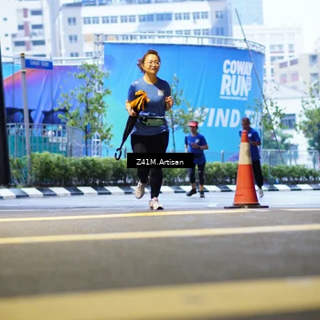 Runner Photo 7786791