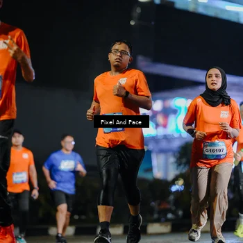 Runner Photo 7786794