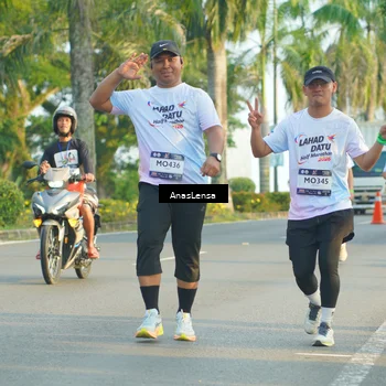 Runner Photo 7786814