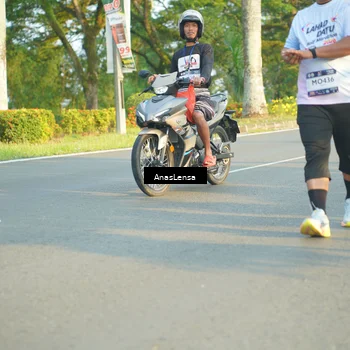 Runner Photo 7786827