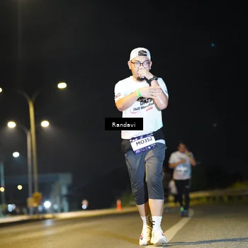 Runner Photo 7786829