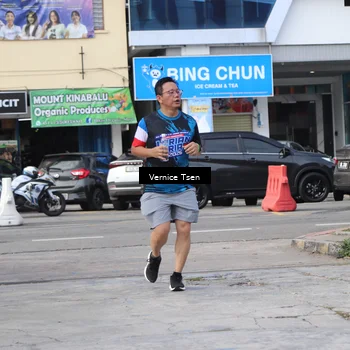 Runner Photo 7786830