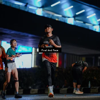 Runner Photo 7786842