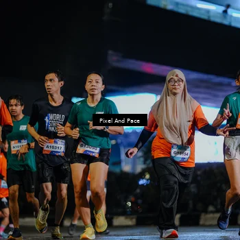 Runner Photo 7786858