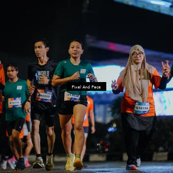 Runner Photo 7786879