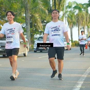 Runner Photo 7786895