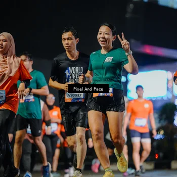 Runner Photo 7786898