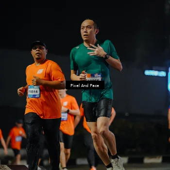 Runner Photo 7786906