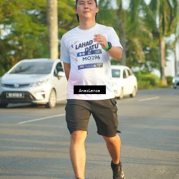 Runner Photo 7786935