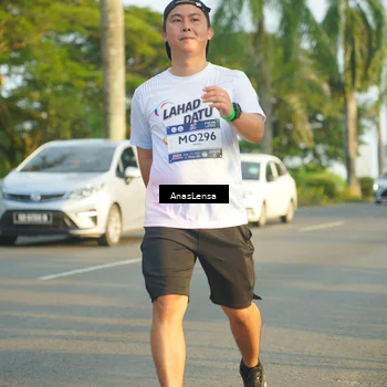 Runner Photo 7786942