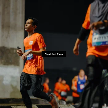 Runner Photo 7786946