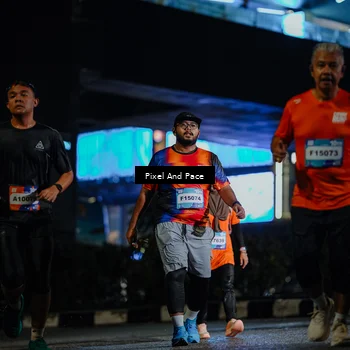 Runner Photo 7786953