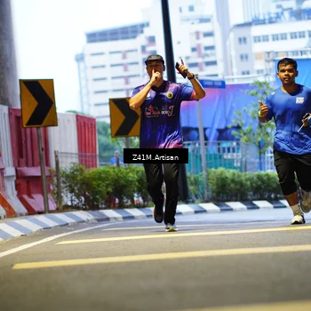 Runner Photo 7786956