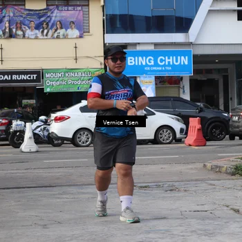 Runner Photo 7786958