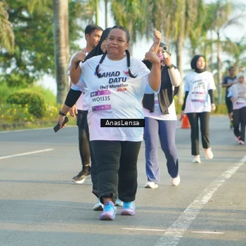 Runner Photo 7786968