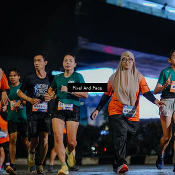 Runner Photo 7786978