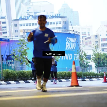 Runner Photo 7786985