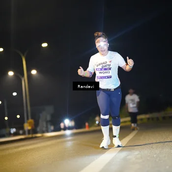 Runner Photo 7786989