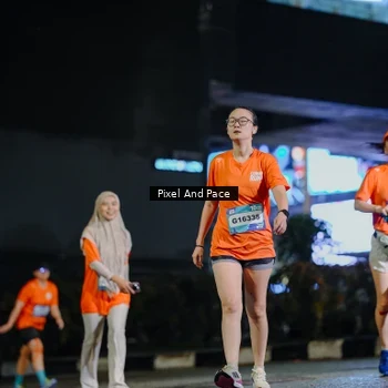 Runner Photo 7787002