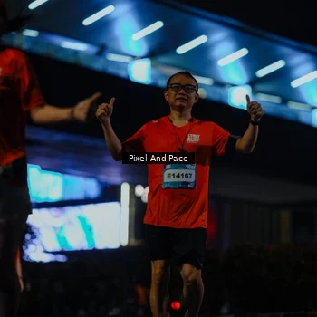 Runner Photo 7787009