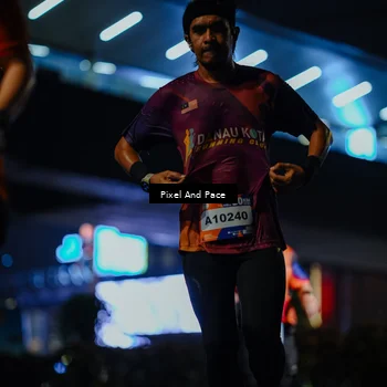 Runner Photo 7787024
