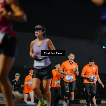 Runner Photo 7787056